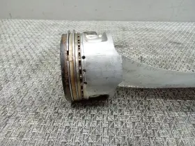 Suzuki 12111-24400 84-87 Lt185 Oem Piston