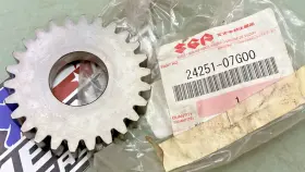 24251-07g00 Suzuki New Genuine Drive Gear 26t