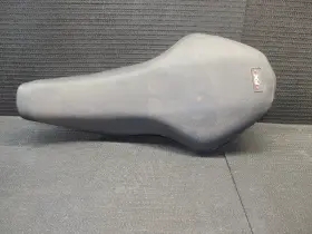 45100-45g00-t7g Suzuki 06-09 Ltr450 Ltr 450 Complete Seat Saddle Pan And Fx Gripper Cover Assembly