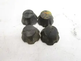 54725-39d00 Suzuki 88 Quadrunner 250 Lt4wd Wheel Caps 1988-2002
