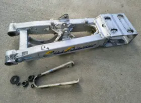 61000-01c11 Suzuki 1987-1990 Quadracer 250 Lt250r Rear Swingarm Swing Arm No Cracks