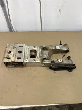 61100-07890 Suzuki 2005 Quadsport Ltz400 Swingarm Repair Only B679