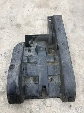 61390-07g11 Suzuki 03-07 Ltz400 Swing Arm Skid Plate Guard Kfx400 Dvx Kfx Ltz 400 Q50