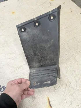 63113-40b01-291 Suzuki Lt80 1987 2006 Kawasaki Kfx80 Lh Rear Footrest Oem With