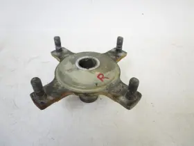 64110-19b11 Suzuki 01 Quadrunner Ltf 250 F 4x4 Rear Wheel Hub 1995-2002