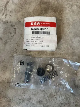 69600-38810 Suzuki New Oem Piston And Cup Se Cm2