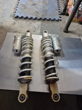 1s3-23350-d2-00 Yamaha 09 Yfm 700 Raptor Front Shocks Left Right 2009