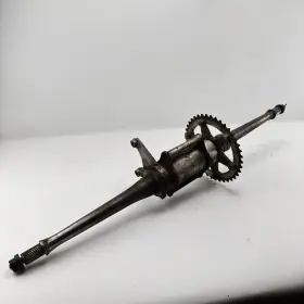 1uy-25311-02-35 Yamaha 03 Genuine Warrior Rear Axle With Carrier Sprocket Nuts 2003