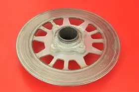 2gu-25712-00-00 Yamaha 1987 - 2006 Banshee 350 Yfz350 Rear Brake Rotor Hub Mount
