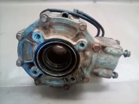 2ht-46101-00-00 Yamaha 1988 Yfm 225 Moto 4 Rear Final Drive Gear Diff Axle Box 87 88