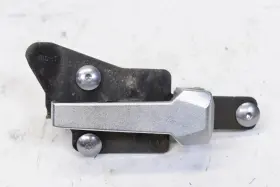 2mb-k7172-00-00 Yamaha 2020 Viking 700 Vi Right Door Latch Body Front Rear