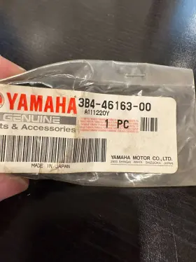 3b4-46163-00 Yamaha New Genuine Seal Oil 1