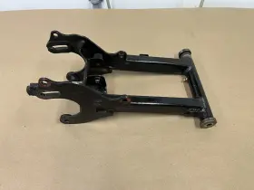 3fa-22110-00-33 Yamaha 2005 Grizzly 125 Rear Swingarm Swing Arm B678