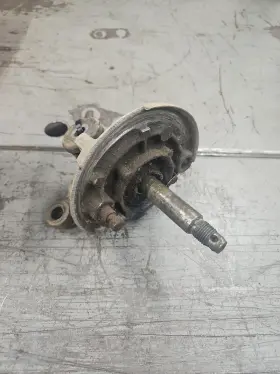 3fa-23521-01-00 Yamaha 93 Yfa 125 Breeze Right Steering Spindle 1989-2013