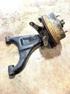 4bd-23502-10-00 Yamaha 1998 Timberwolf 250 2wd Oem Front Right Knuckle Assembly