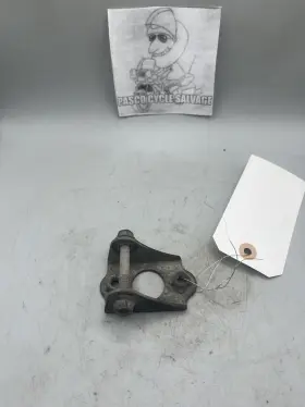 4gb-21315-00-00 Yamaha Genuine 93-98 Kodiak 4wd Yfm400 Engine Stay Cylinder Mount 4gb-21315-00-0