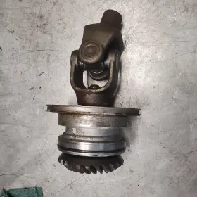 4kb-17551-00-00 Yamaha 97 Big Bear Wolverine 350 4x4 Rear Output Drive Shaft Bevel Gear U Joint