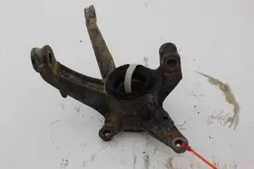 5gh-23502-01-00 Yamaha 2000 Kodiak 400 Front Right Steering Knuckle Assy