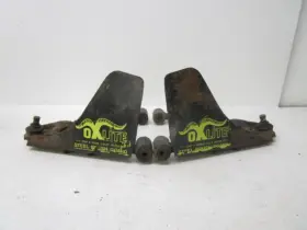 5gt-23570-01-00 Yamaha 01 Yfm 600 Grizzly 4x4 Left Right Lower A Arms 1999-2001