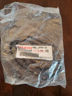 6bh-13556-00-00 Yamaha Gasket Manifold Oem New