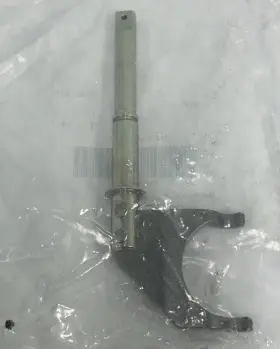 Jw8-g633e-01-00 Yamaha Oem Bar 1