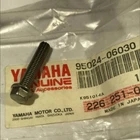 Yamaha 95024-06030-00 Bolt Flange Star Venture Kodiak Big Bear FZR1000 Oem New. Price: $24.99.